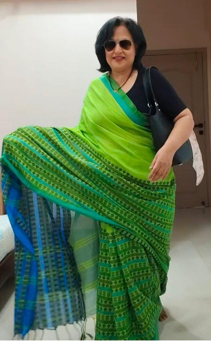 Green Symphony- Green & Blue Begumpuri Saree