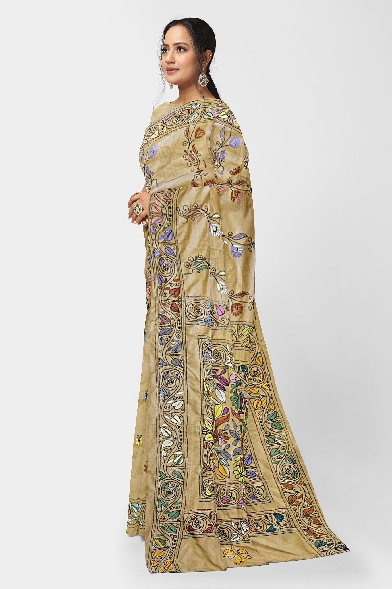 Beige Kantha Stitch Saree