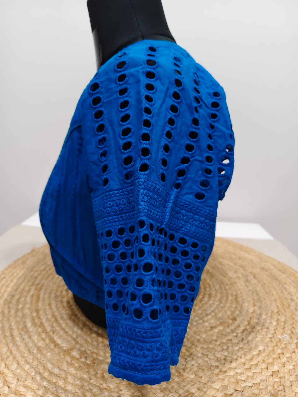 Light  Blue Blouse with  Hakoba Sleeves