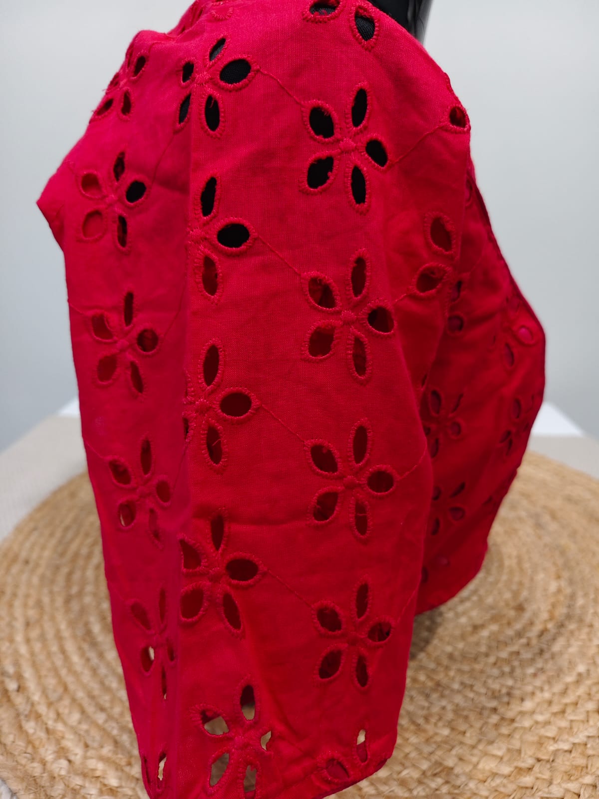 Red Blouse with Star Hakoba
